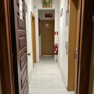 Hostel Charming Episode 